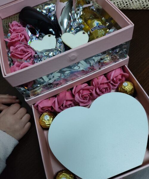 מארז יום הולדת לאישה פוטובלוק- PickPic פיקפיק הדפסה על מוצרים